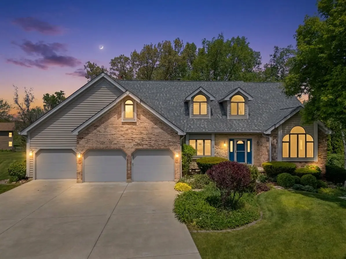 2772 Glendower Terrace, Elgin, IL 60124 - #1