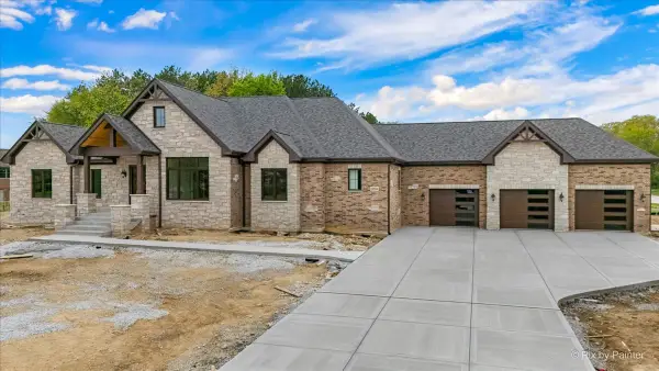 16514 Pine Hill Drive, Homer Glen, IL 60491