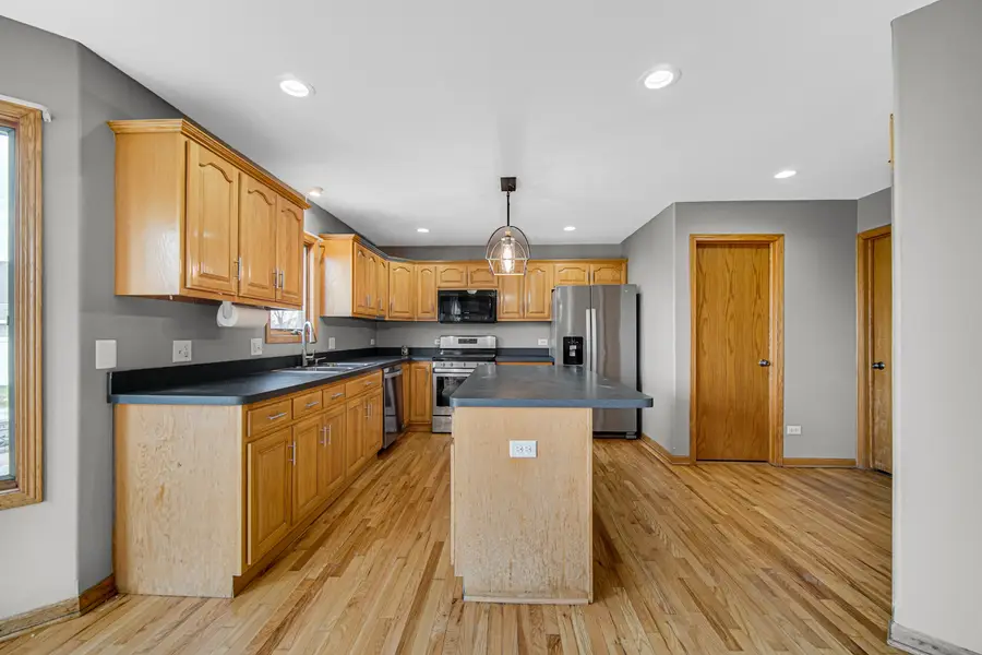 683 Sandburg Drive, Manteno, IL 60950 - #3