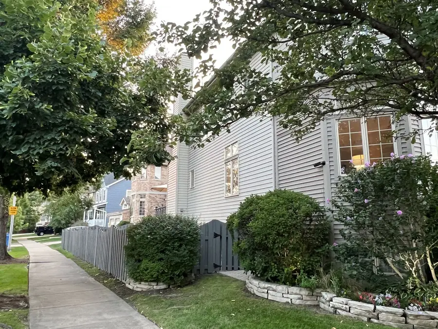 5426 N Kildare Avenue, Chicago, IL 60630 - #2