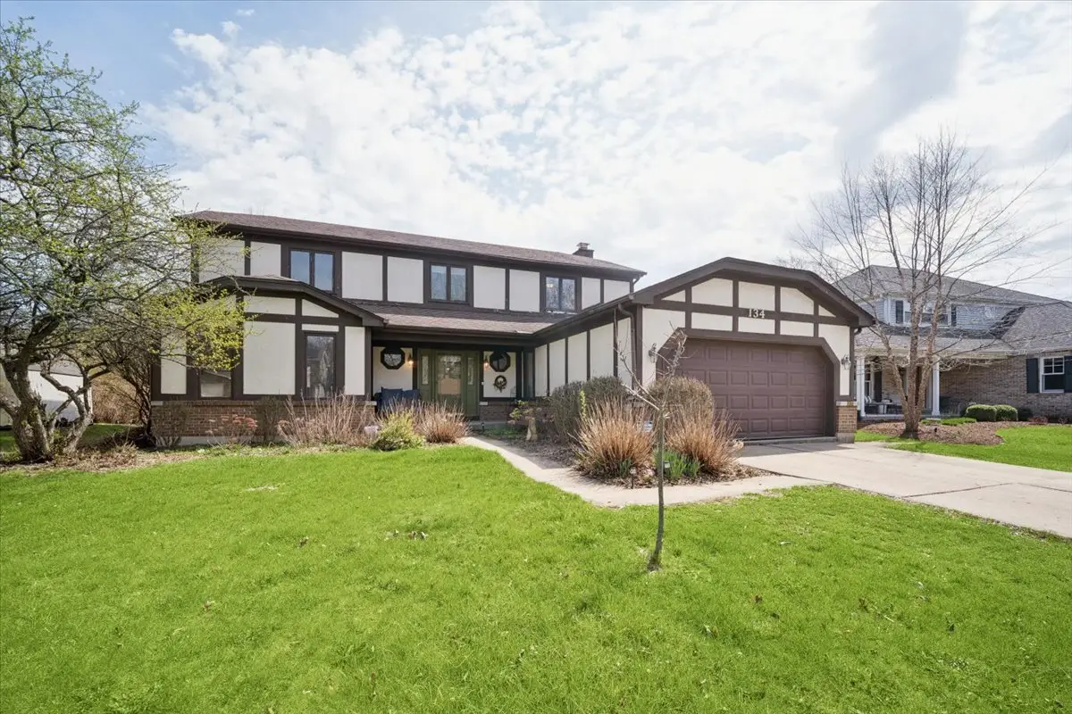 134 Amherst Drive, Bartlett, IL 60103 - #1