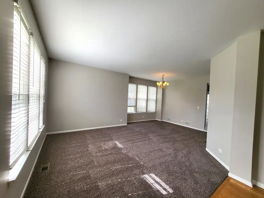 18392 Springwood Drive, Grayslake, IL 60030 - #3