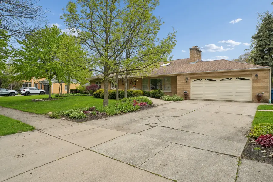 459 E Ridge Avenue, Elmhurst, IL 60126 - #2