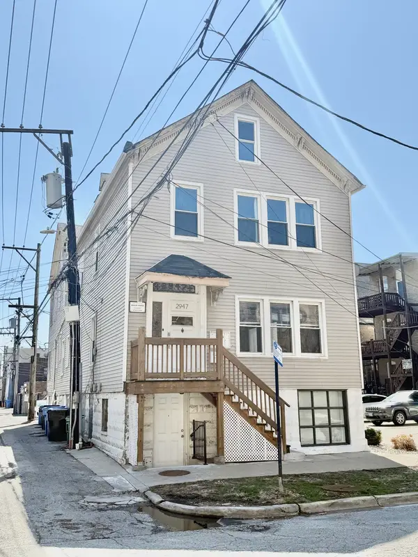 2947 W Cortland Street, Chicago, IL 60647