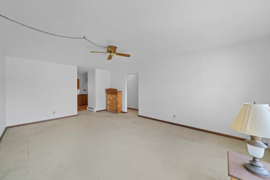 356 E Ann Street, Somonauk, IL 60552 - #2