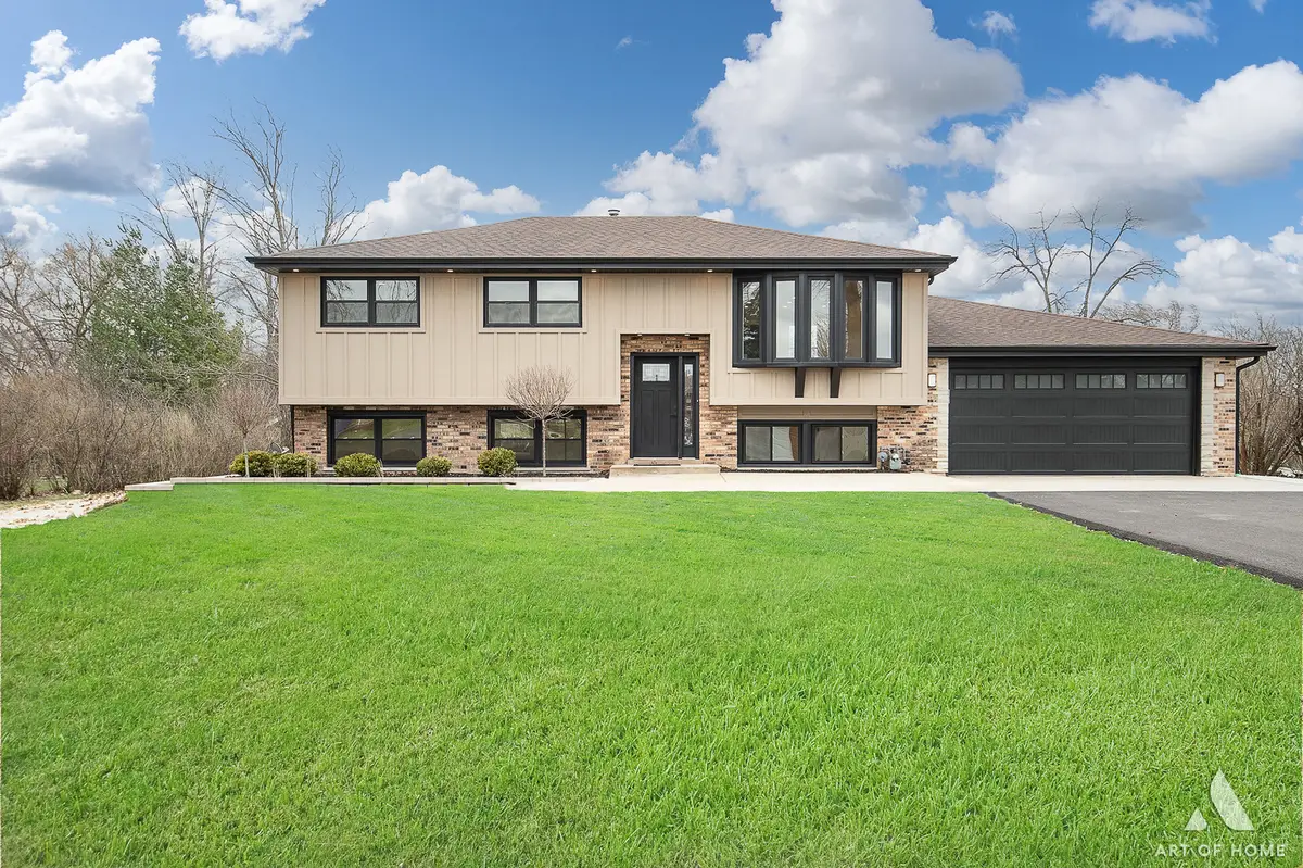 10521 Fitzsimmons Drive, Palos Park, IL 60464 - #1