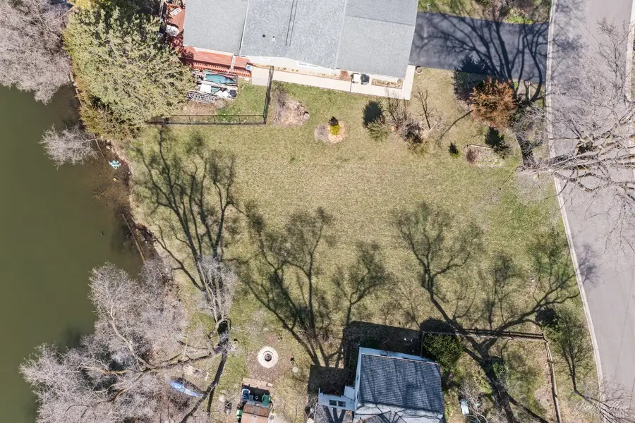 214 S Channel Drive, Round Lake Beach, IL 60073 - #2