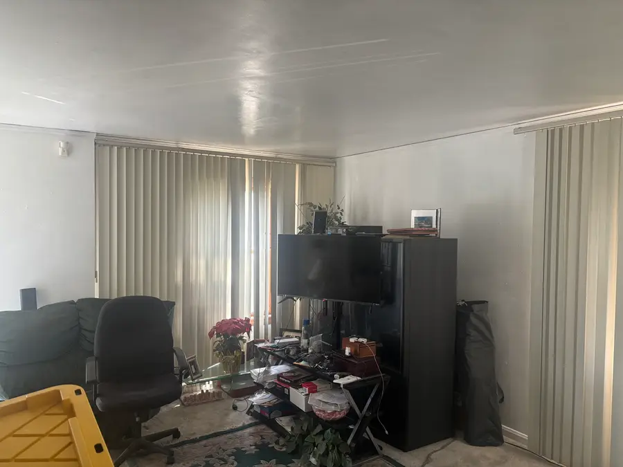 9738 S Greenwood Avenue, Chicago, IL 60628 - #3