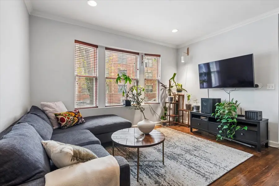 2204 W Winona Street #1, Chicago, IL 60625 - #2