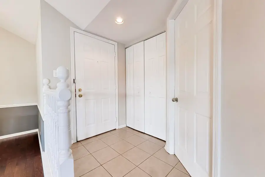 7230 S Adams Street #D, Willowbrook, IL 60527 - #3