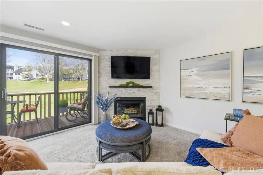 746 Oak Hill Road #A, Lake Barrington, IL 60010 - #3