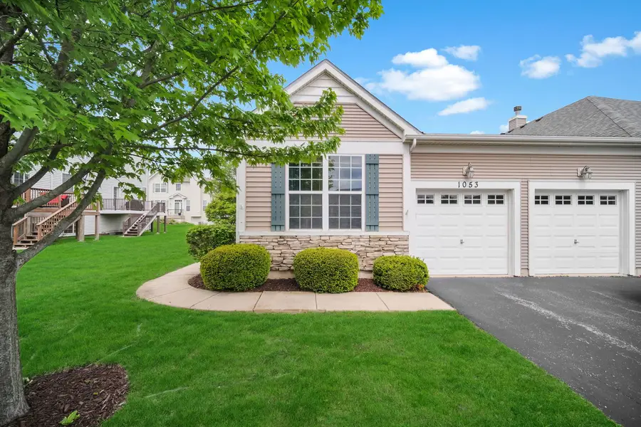 1053 Canary Avenue, Yorkville, IL 60560 - #2