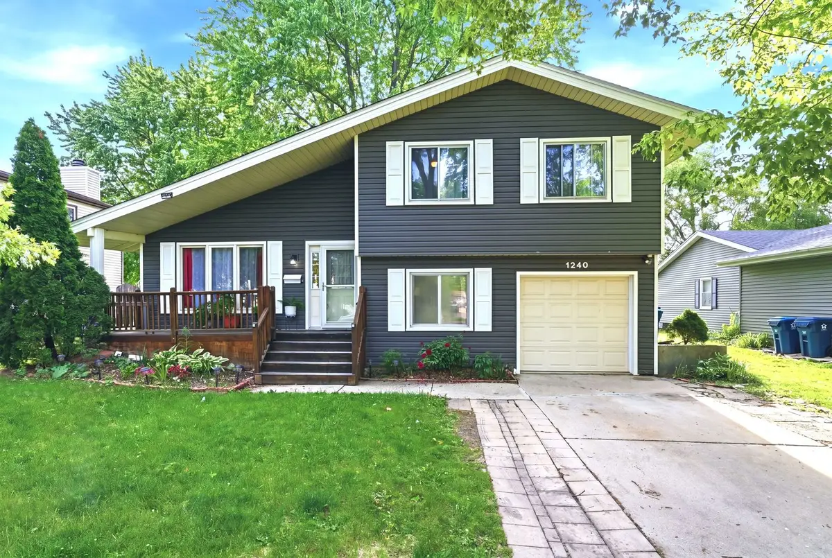 1240 Foxcroft Drive, Aurora, IL 60506 - #1