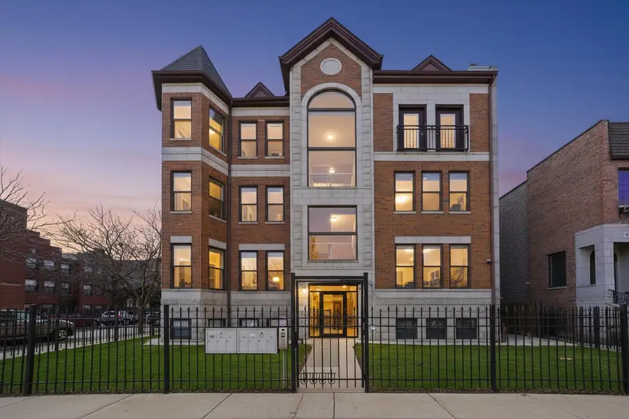 4956 S Champlain Avenue #1S, Chicago, IL 60615 - #2