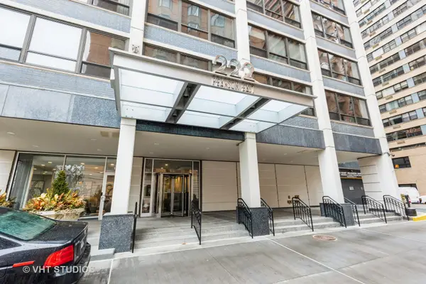 222 E Pearson Street #503, Chicago, IL 60611