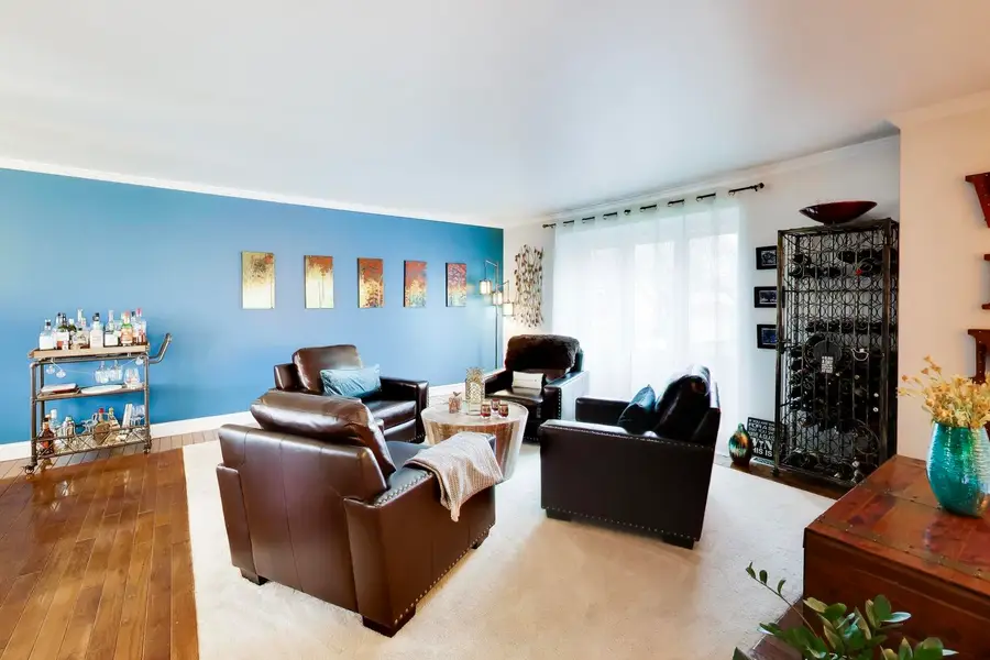 127 W King Henry Court, Palatine, IL 60067 - #3