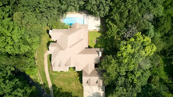 273 Bridlewood Lane, Valparaiso, IN 46385