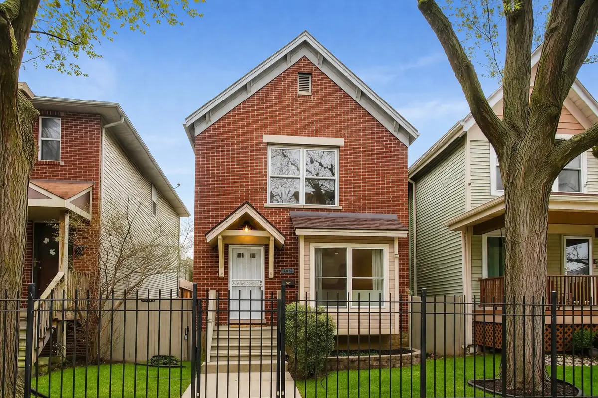 3413 S Indiana Avenue, Chicago, IL 60616 - #1