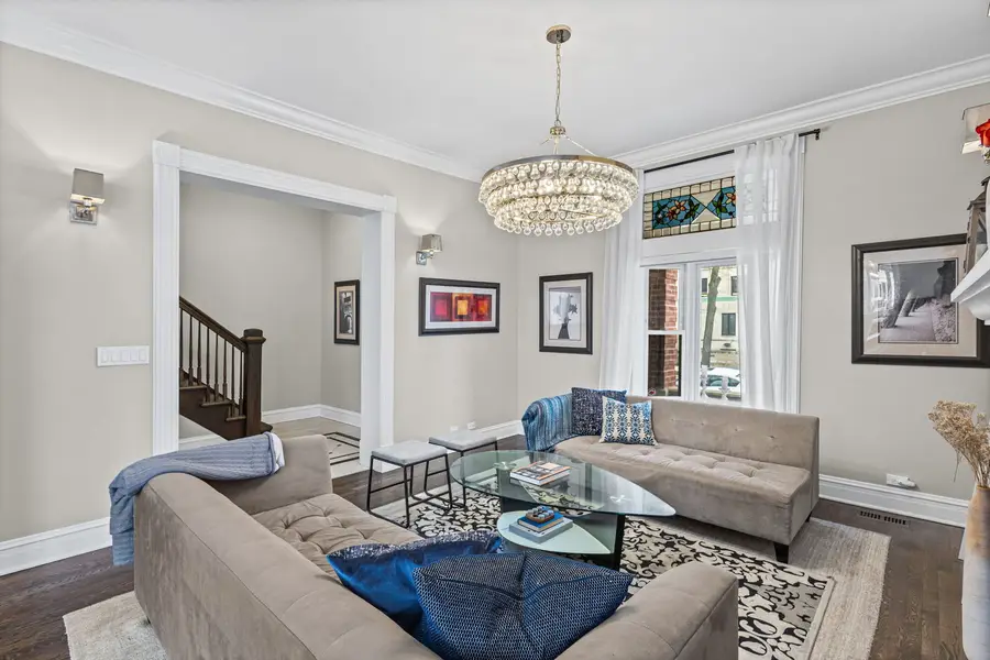 4916 S Blackstone Avenue, Chicago, IL 60615 - #3