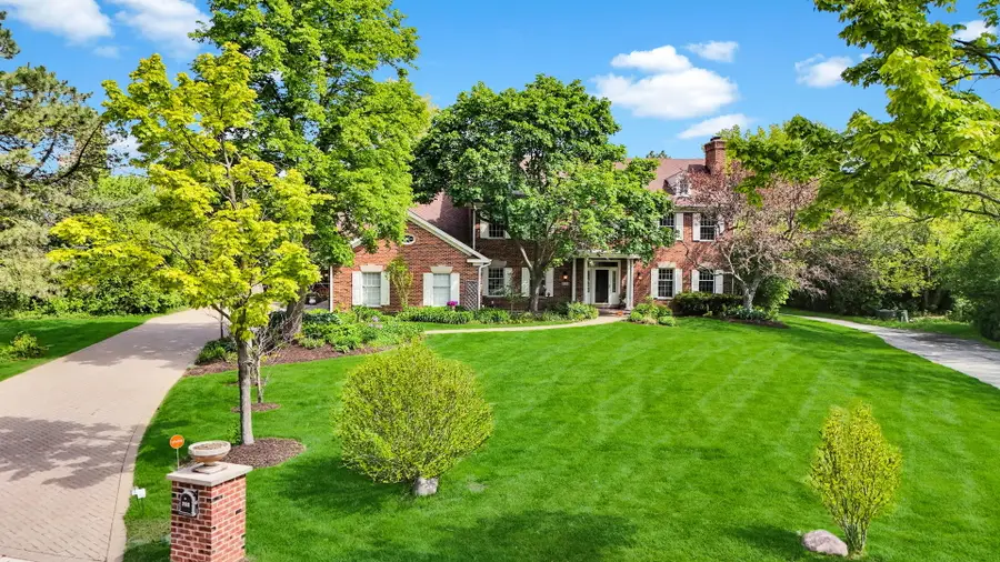 355 Trinity Lane, Oak Brook, IL 60523 - #2