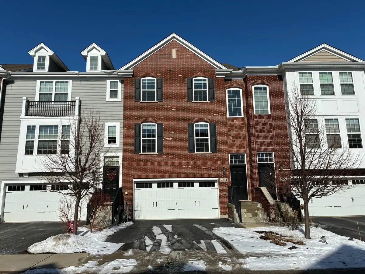 2534 Huntleigh Lane, Woodridge, IL 60517 - #1