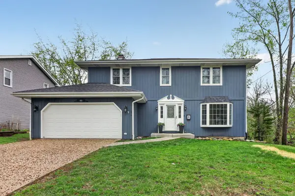 833 Brookside Drive, Bartlett, IL 60103
