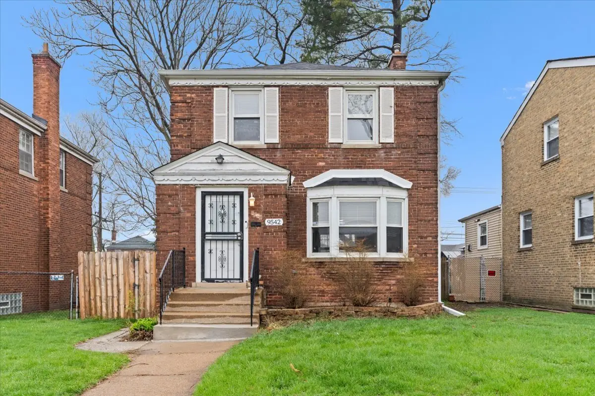 9542 S Campbell Avenue, Evergreen Park, IL 60805 - #1