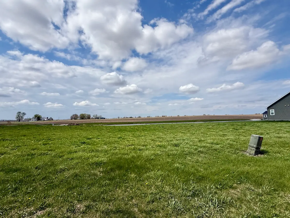 216 Northpointe Drive, Gifford, IL 61847 - #1