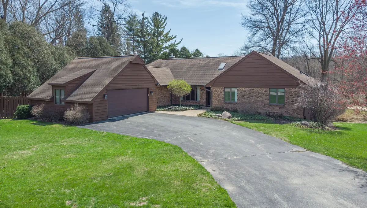 1430 Sylvan Court, Freeport, IL 61032 - #1