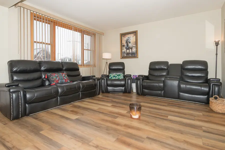 3916 N Pontiac Avenue, Chicago, IL 60634 - #2