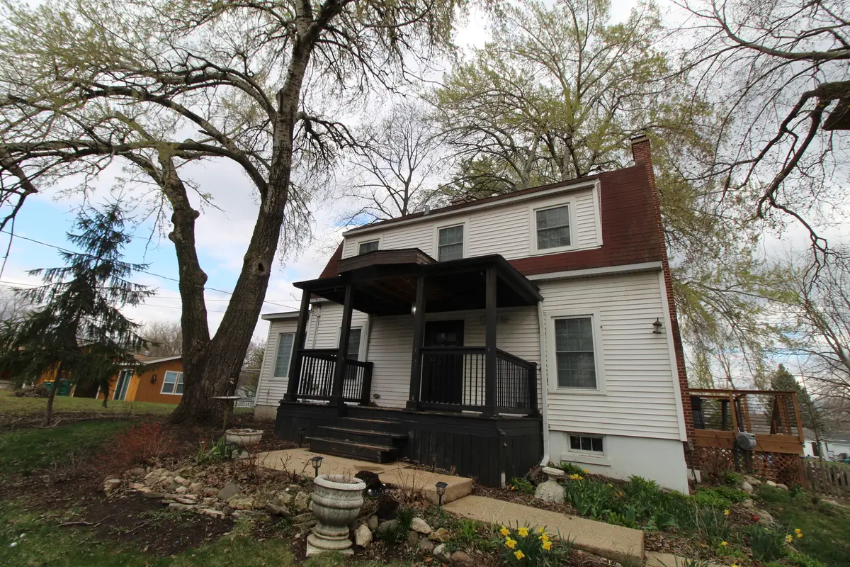 111 Manor Avenue, Fox Lake, IL 60020 - #1