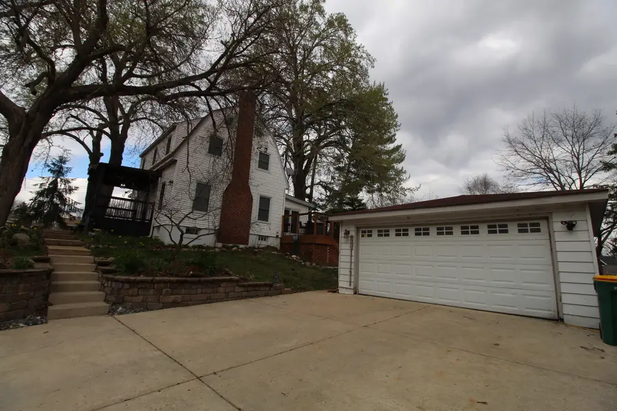 111 Manor Avenue, Fox Lake, IL 60020 - #2