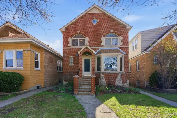 5325 N Meade Avenue, Chicago, IL 60630