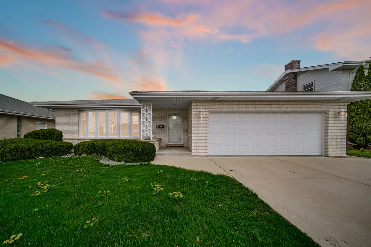 10916 Kingston Street, Westchester, IL 60154 - #1