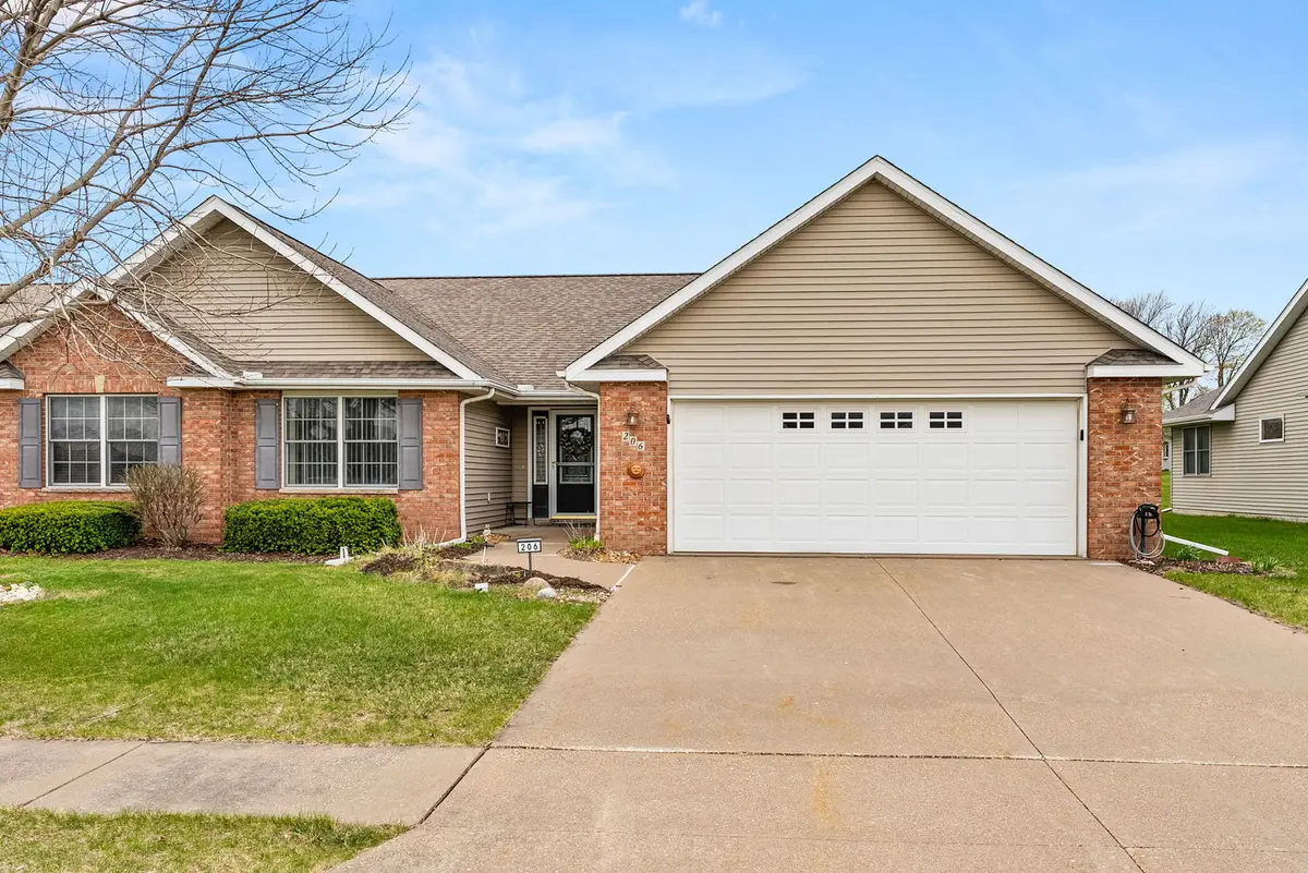 206 Brookview Lane, Durant, IA 52747 - #1