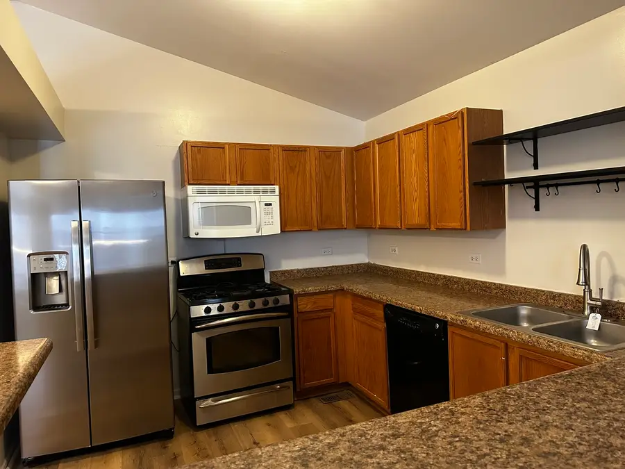 1121 Symphony Drive, Aurora, IL 60504 - #3