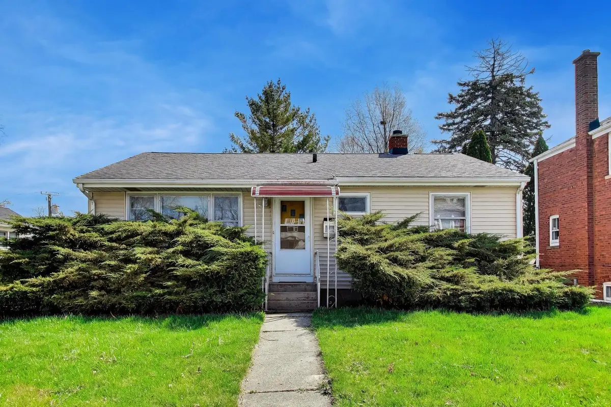 243 S Center Street, Bensenville, IL 60106 - #1