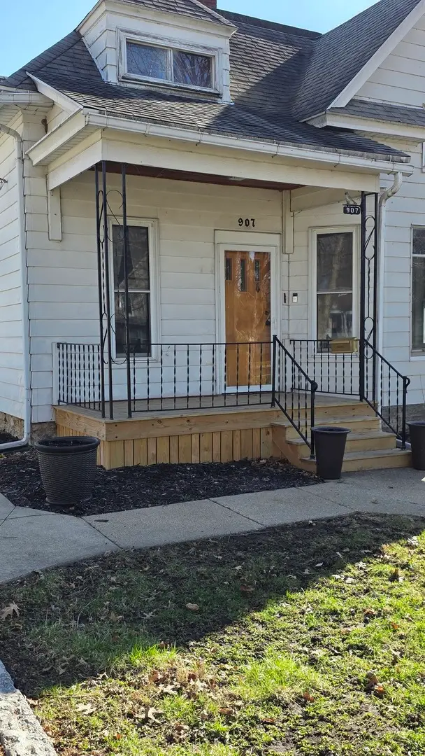 907 W 2nd Street, Rock Falls, IL 61071 - #2