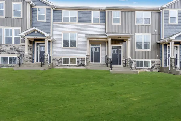 416 Red Oak Circle, Volo, IL 60020