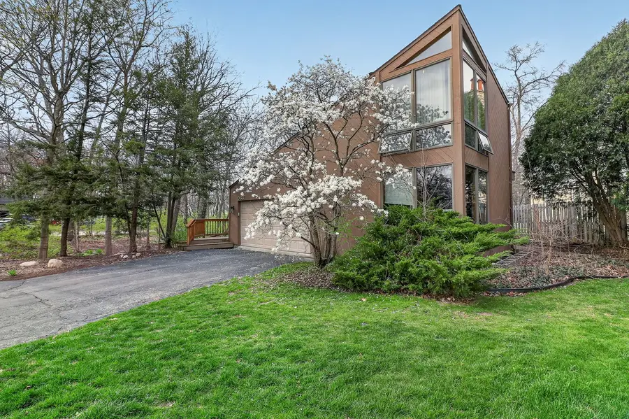 5337 Brookbank Road, Downers Grove, IL 60515 - #2