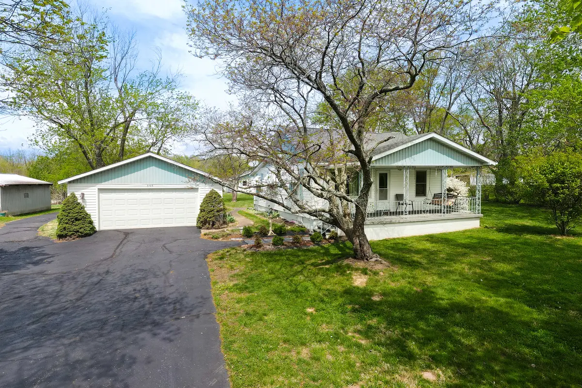 395 Cedar Creek Road, Makanda, IL 62958 - #1