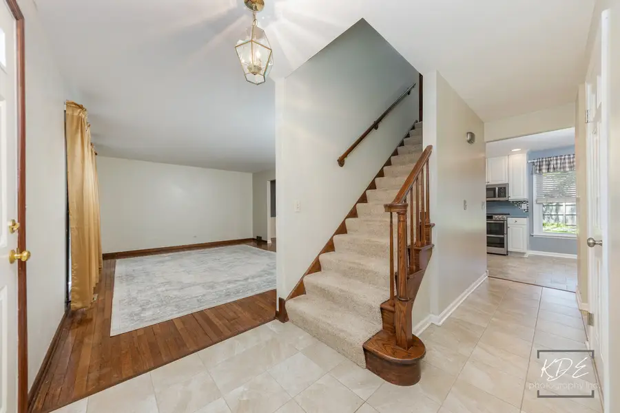 705 Timber Trail Drive, Naperville, IL 60565 - #3