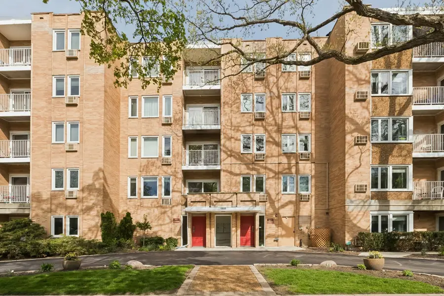1333 Maple Avenue #5D, Evanston, IL 60201 - #2