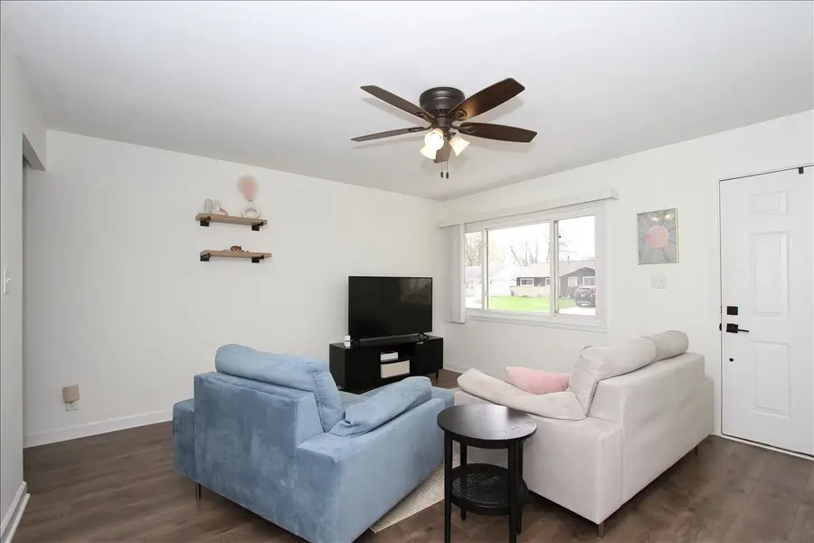 814 Oriole Drive, Streamwood, IL 60107 - #3