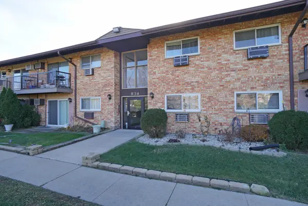 834 E Old Willow Road #209, Prospect Heights, IL 60070