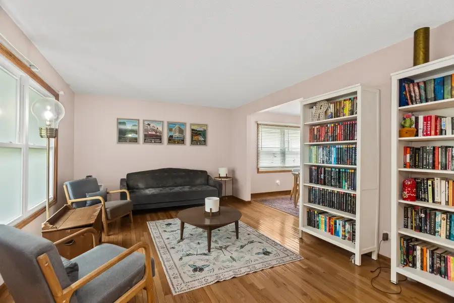 1435 Sunnybrook Drive, Naperville, IL 60540 - #3