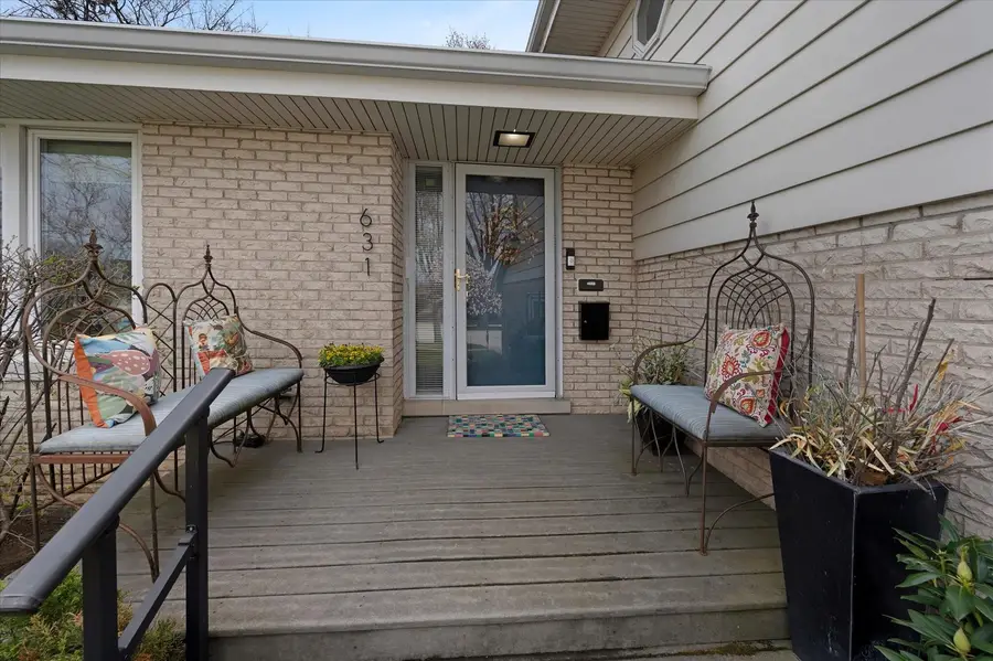 631 S Fern Court, Elmhurst, IL 60126 - #2