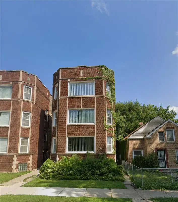 8611 S Bennett Avenue, Chicago, IL 60617 - #1