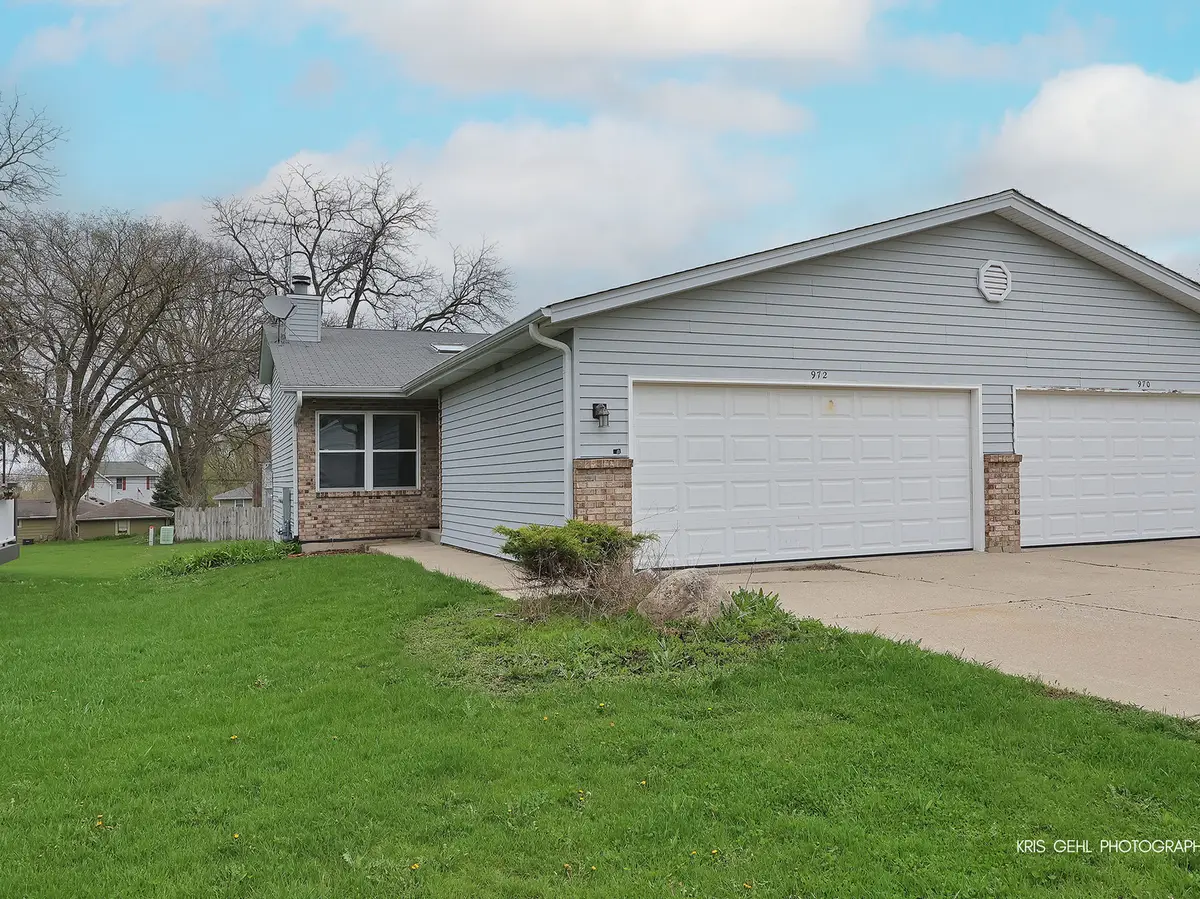972 Pleasant Street, Woodstock, IL 60098 - #1
