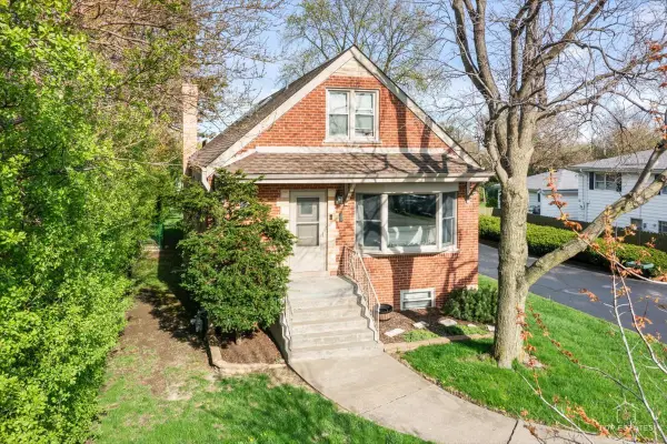 1337 Degener Avenue, Elmhurst, IL 60126